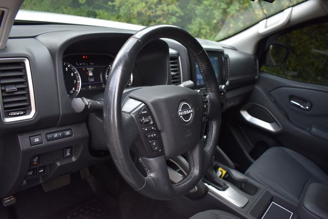 2023 Nissan Frontier Crew Cab 4x4 SV Automatic Long Bed - 22912221 - 1