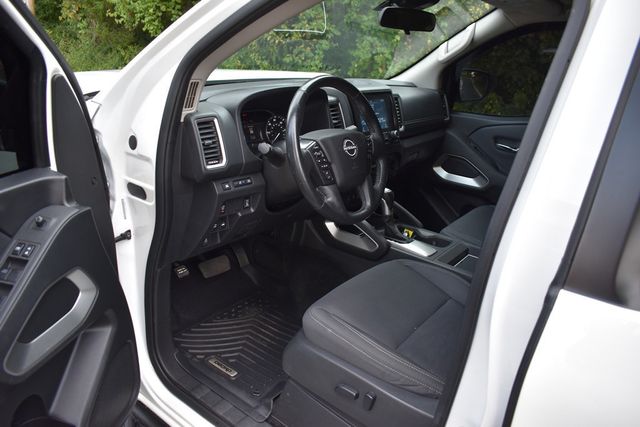 2023 Nissan Frontier Crew Cab 4x4 SV Automatic Long Bed - 22912221 - 31