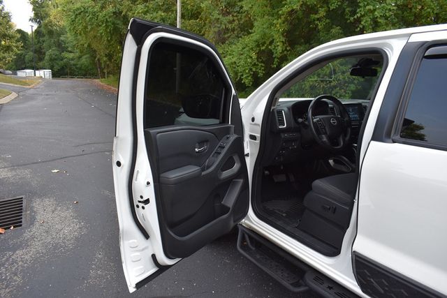 2023 Nissan Frontier Crew Cab 4x4 SV Automatic Long Bed - 22912221 - 35