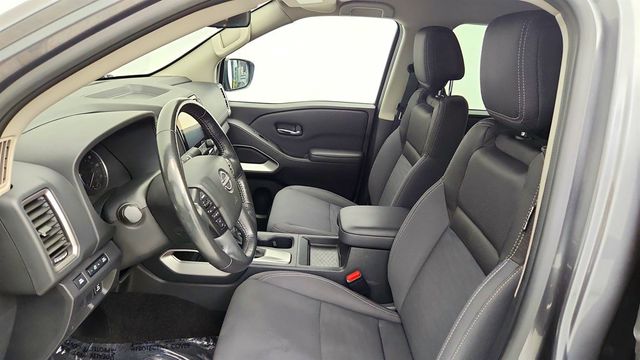 2023 Nissan Frontier Crew Cab 4x4 SV Automatic *Ltd Avail* w/ Convenience & Tech Pkgs - 23056086 - 18