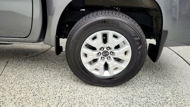 2023 Nissan Frontier Crew Cab 4x4 SV Automatic *Ltd Avail* w/ Convenience & Tech Pkgs - 23056086 - 8