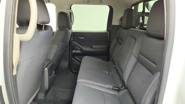 2023 Nissan Frontier Crew Cab 4x4 SV Automatic *Ltd Avail* w/ Tech Pkg - 23084012 - 18