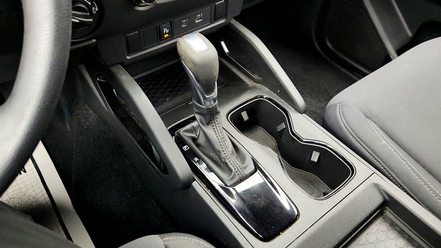 2023 Nissan Frontier Crew Cab 4x4 SV Automatic w/ Midnight Edition & Technology Pkgs - 22969063 - 14