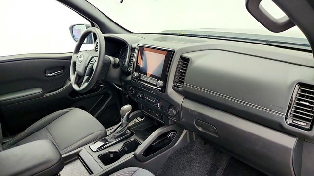 2023 Nissan Frontier Crew Cab 4x4 SV Automatic w/ Midnight Edition & Technology Pkgs - 22969063 - 22