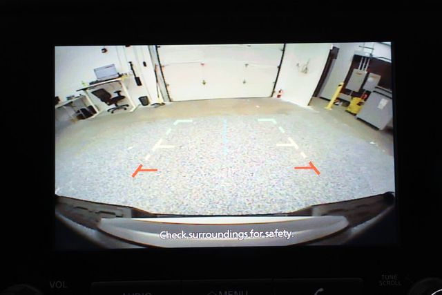 2023 Nissan Frontier King Cab 4x4 SV Automatic with Convenience & Technology Packages - 22938524 - 14