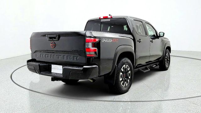 2023 Nissan Frontier PRO-4X Crew Cab 4x4 w/ Tech Pkg, Tow Pkg & Off-Road Steps - 23092854 - 4