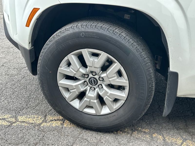 2023 Nissan Frontier SV - 22999282 - 11