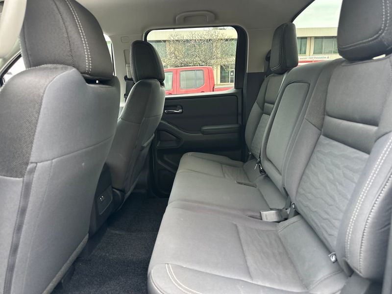 2023 Nissan Frontier SV - 22999282 - 14