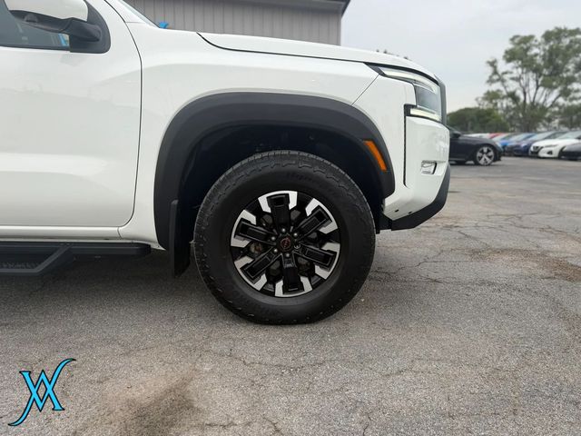 2023 Nissan Frontier Crew Cab PRO-4X Pickup 4D 5 ft - 23048970 - 8