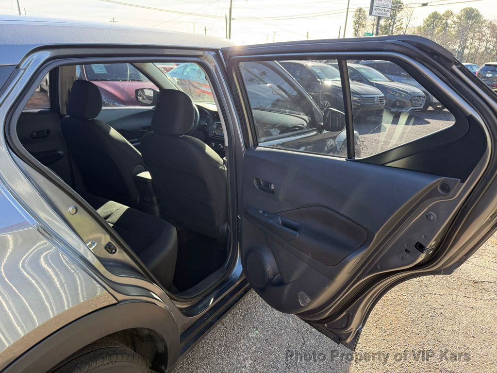 2023 Nissan Kicks S FWD - 22974275 - 11