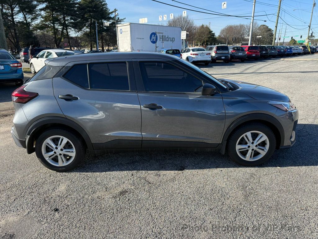 2023 Nissan Kicks S FWD - 22974275 - 3