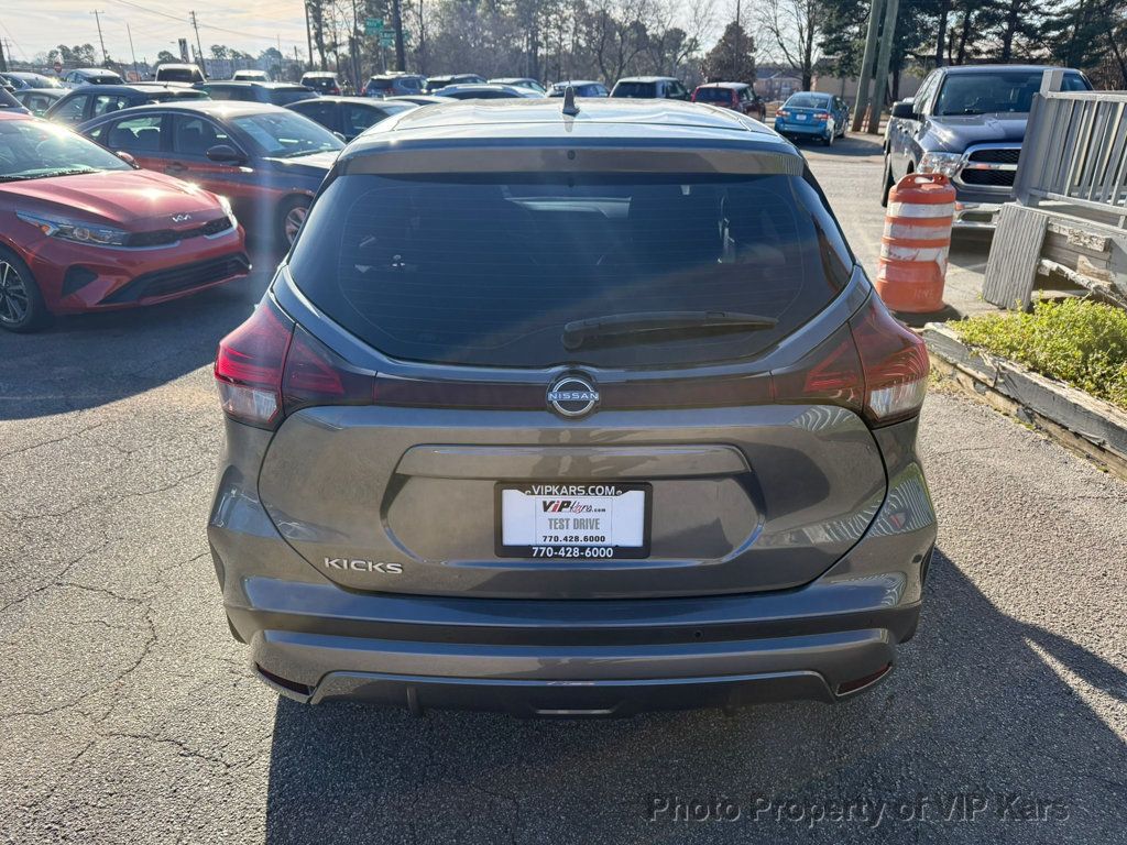 2023 Nissan Kicks S FWD - 22974275 - 5