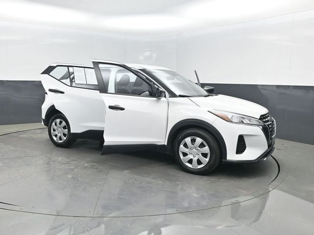 2023 Nissan Kicks S FWD - 23022421 - 35
