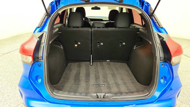2023 Nissan Kicks S FWD - 23092249 - 19