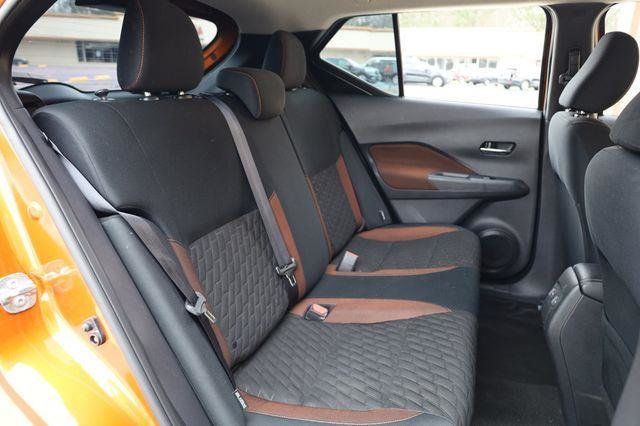2023 Nissan Kicks SR - 23032475 - 22