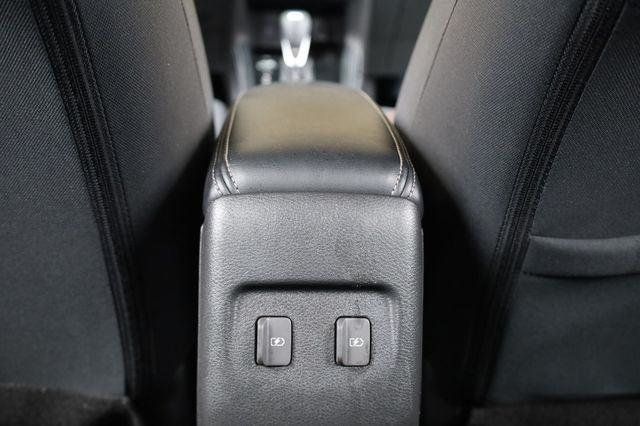 2023 Nissan Kicks SR - 23032475 - 33
