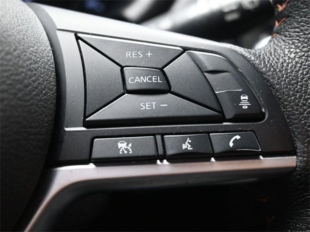 2023 Nissan Kicks SR FWD - 22974691 - 24