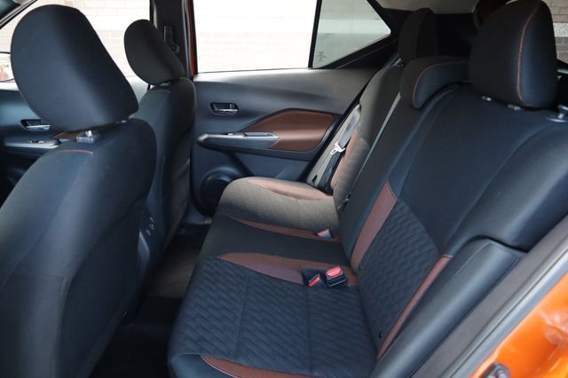 2023 Nissan Kicks SR FWD - 22876744 - 18