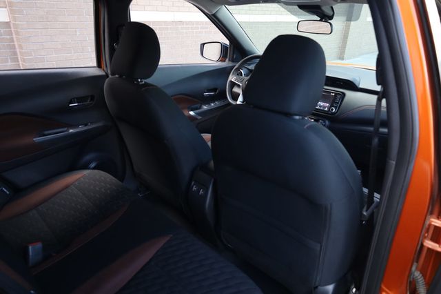 2023 Nissan Kicks SR FWD - 22876744 - 24