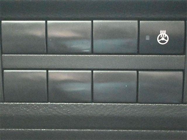 2023 Nissan Kicks SR FWD - 22951715 - 26