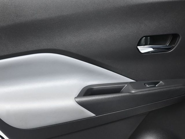 2023 Nissan Kicks SR FWD - 23069177 - 16