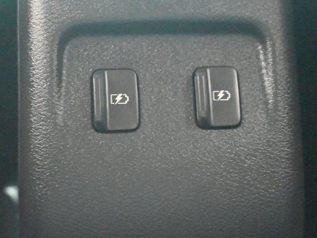 2023 Nissan Kicks SR FWD - 23069177 - 17