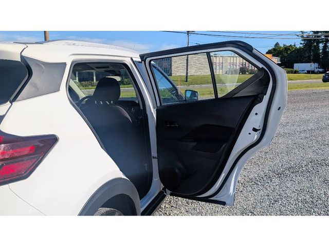 2023 Nissan Kicks SV FWD - 22908298 - 11