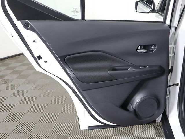 2023 Nissan Kicks SV FWD - 22931788 - 21