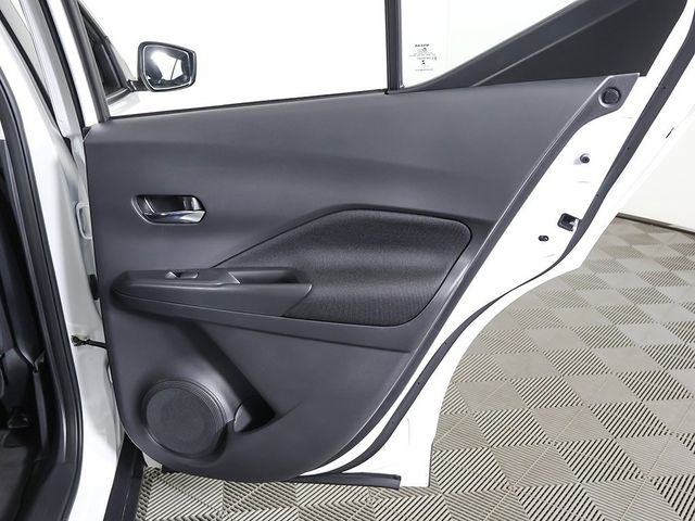 2023 Nissan Kicks SV FWD - 22931788 - 22