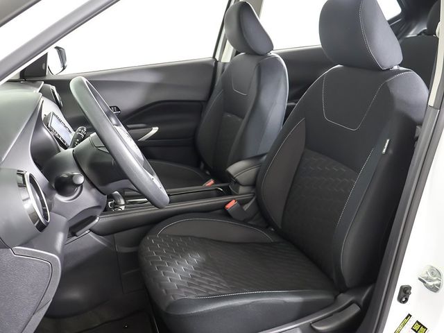 2023 Nissan Kicks SV FWD - 22931788 - 25