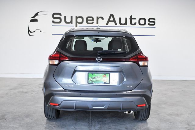 2023 Nissan Kicks SV FWD - 22494266 - 4