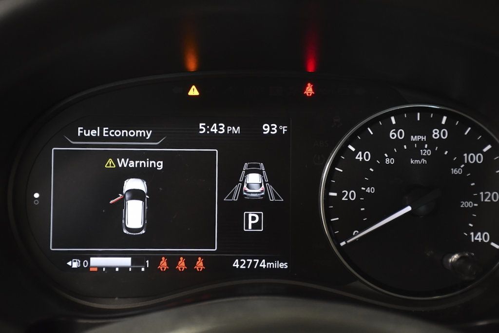 2023 Nissan Kicks SV FWD - 23081813 - 22