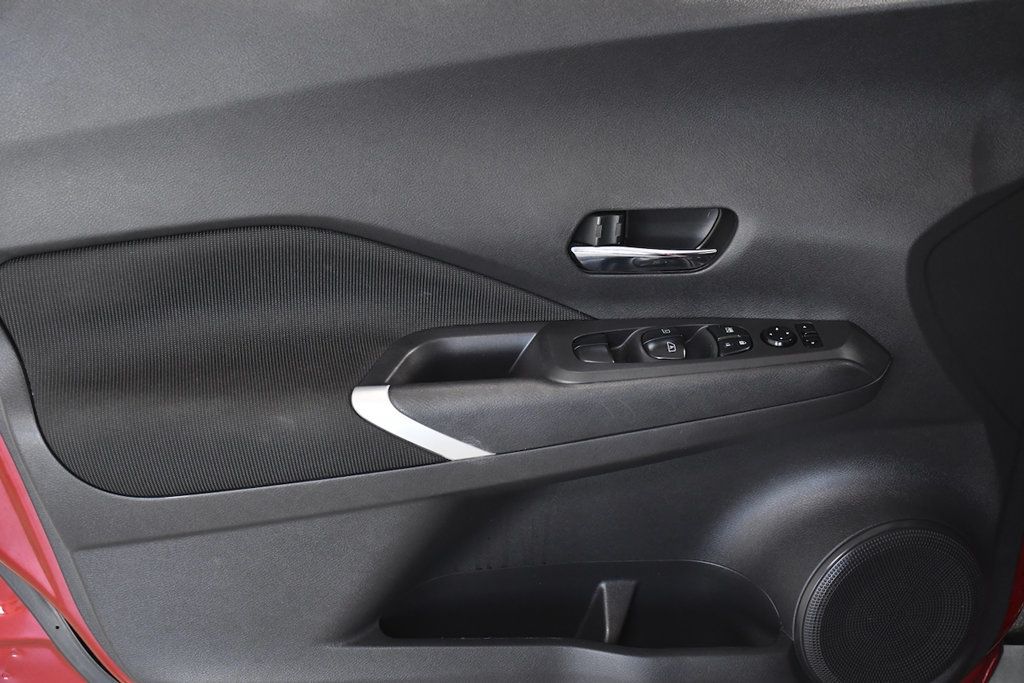 2023 Nissan Kicks SV FWD - 23081813 - 8