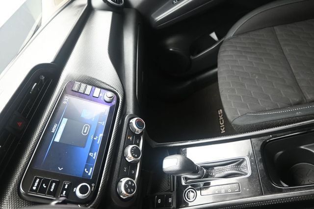 2023 Nissan Kicks SV FWD - 23014631 - 19