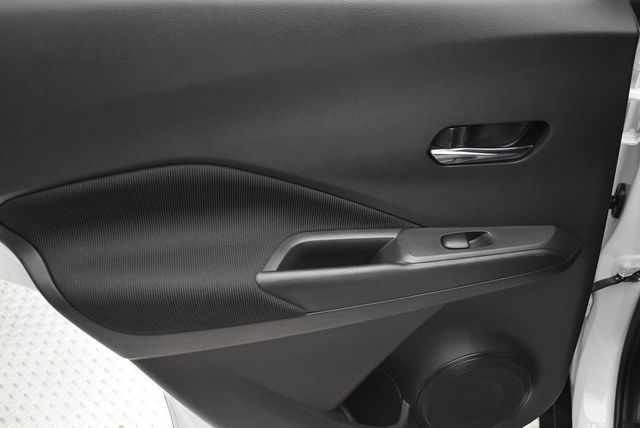 2023 Nissan Kicks SV FWD - 23010764 - 28