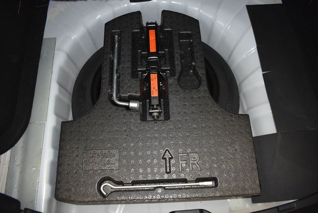 2023 Nissan Kicks SV FWD - 23010764 - 33