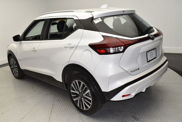 2023 Nissan Kicks SV FWD - 23010764 - 6