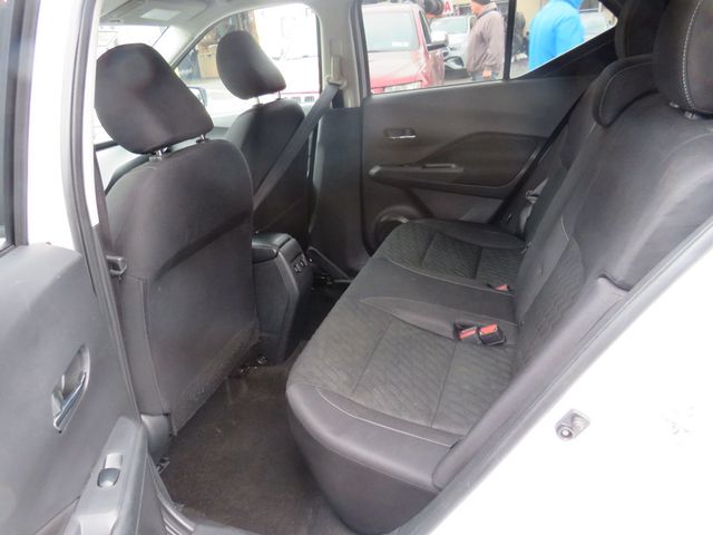 2023 Nissan Kicks SV FWD( clear title) - 22986394 - 8