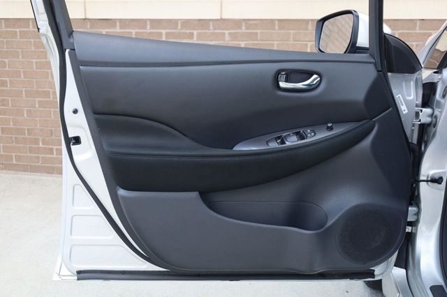 2023 Nissan LEAF S - 23064949 - 11