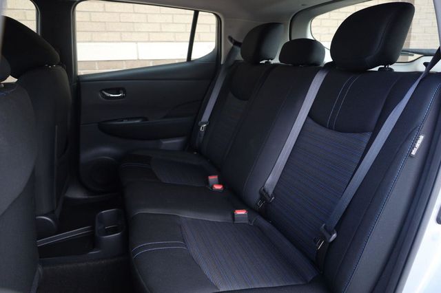 2023 Nissan LEAF S - 23064949 - 17