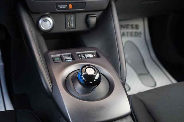 2023 Nissan LEAF S - 23064949 - 42