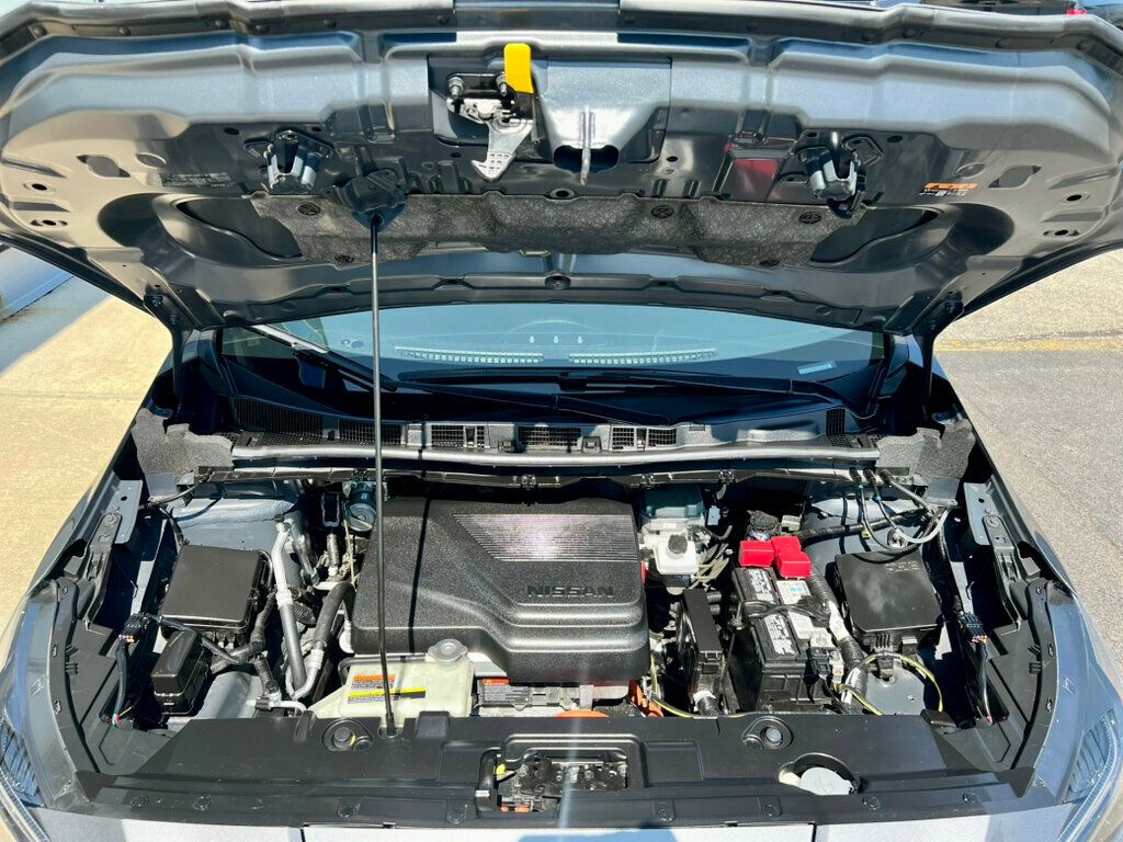 2023 Nissan Leaf photo 11