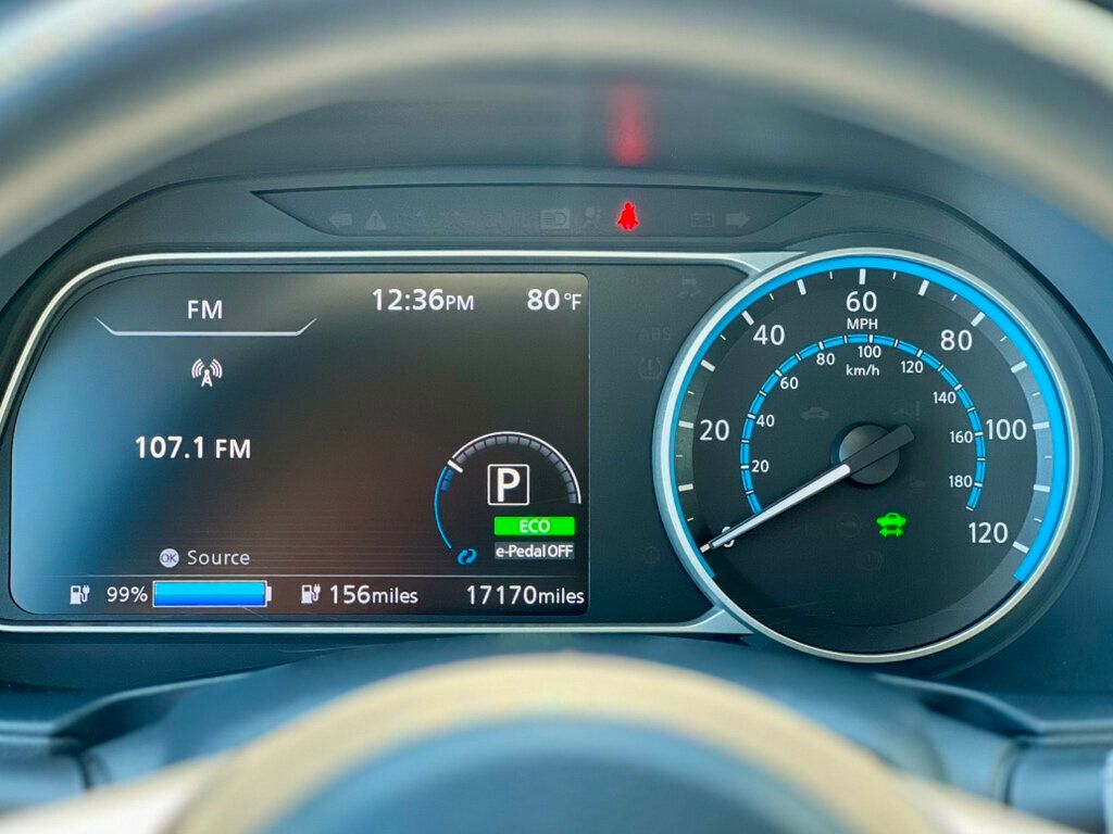 2023 Nissan Leaf photo 20