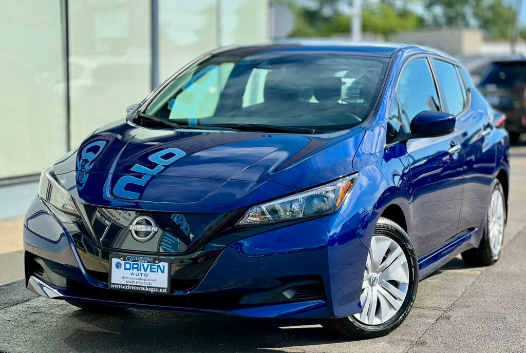 2023 Nissan Leaf S Hatchback - 22896738 - 27