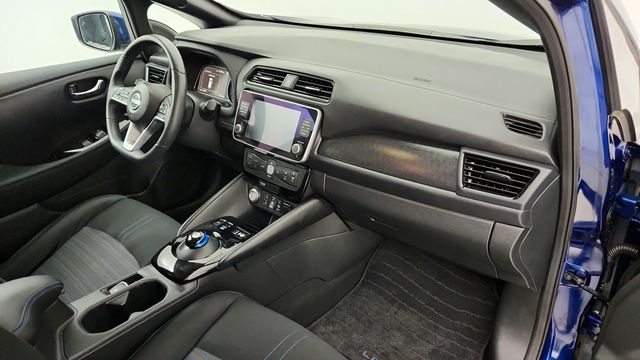 2023 Nissan Leaf SV PLUS Hatchback - 22944688 - 23