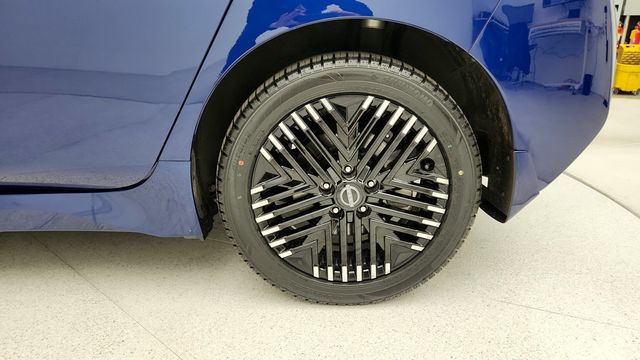 2023 Nissan Leaf SV PLUS Hatchback - 22944688 - 8