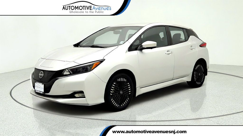 2023 Nissan Leaf SV PLUS Hatchback w/ 212-Mile Range & ProPILOT Assist - 23066414 | Video 1