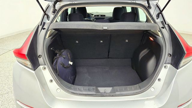 2023 Nissan Leaf SV PLUS Hatchback w/ 212-Mile Range & ProPILOT Assist - 23066414 - 21