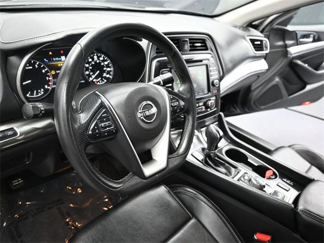 2023 Nissan Maxima SV photo 4
