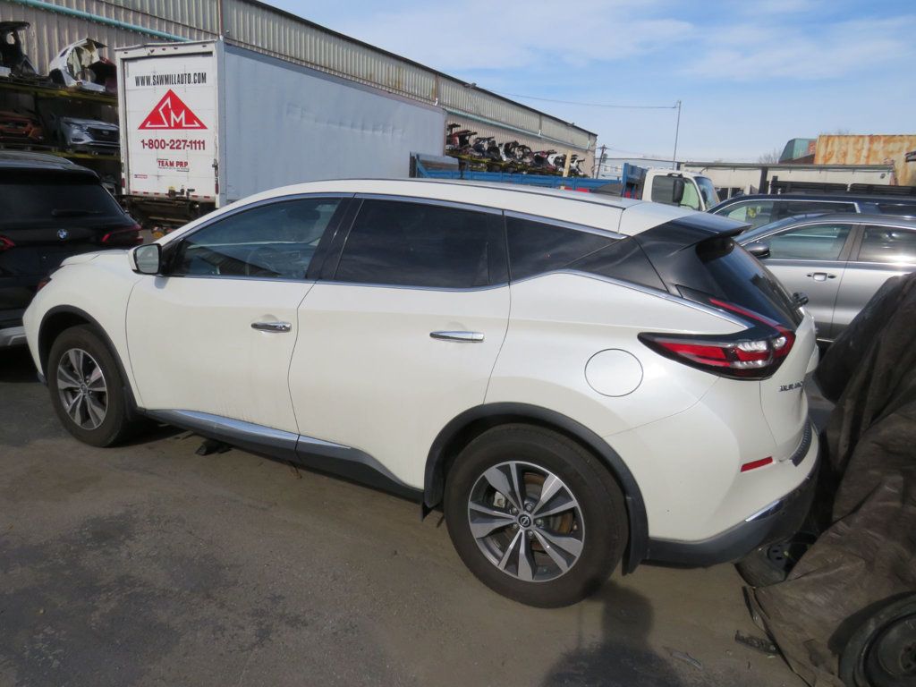 2023 Nissan Murano S photo 2